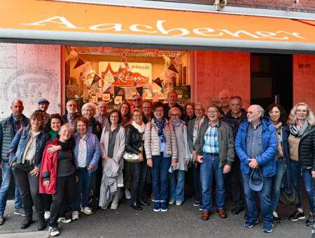 United Voices zu Besuch bei Karl dem Großen